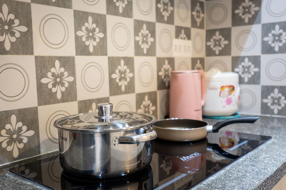 Kitchen or kitchenette, stove
