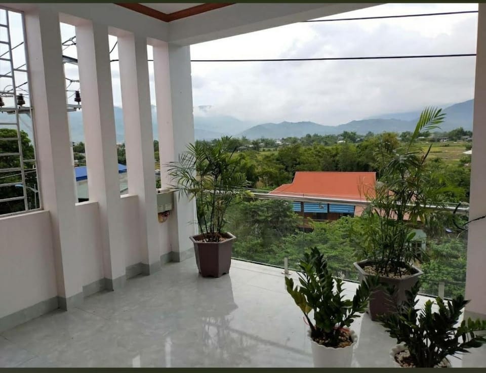 vip NHÀ NGHỈ DUNG TÀI Bed and Breakfast in Vietnam