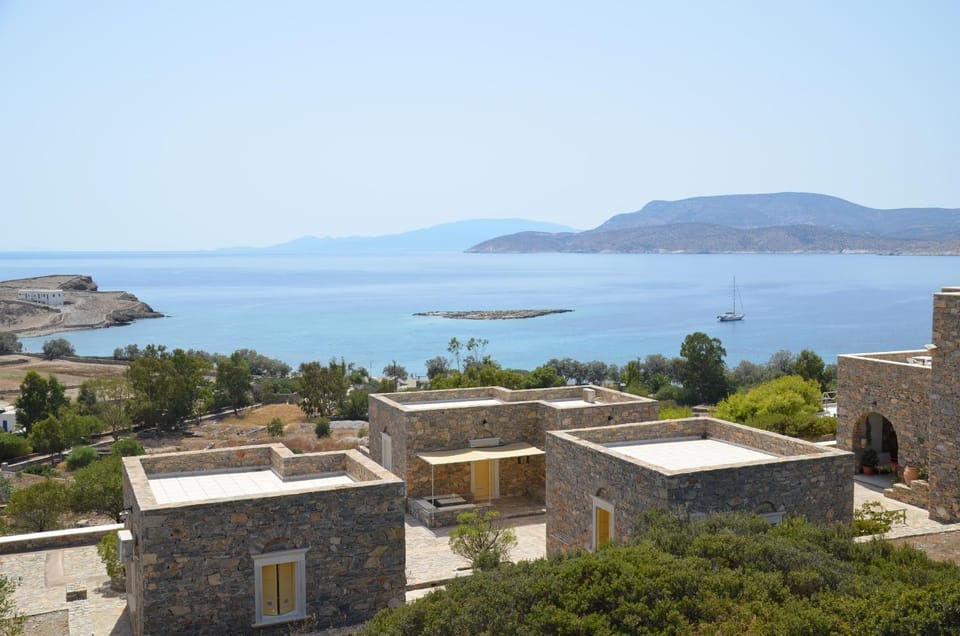 Property building, Bird's eye view, Garden, View (from property/room), Beach, Landmark view, Sea view, Area and facilities