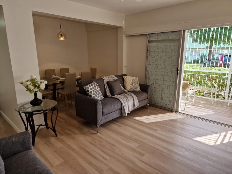 2 Bed, parking, gated, modern Apartment in Trinidad and Tobago