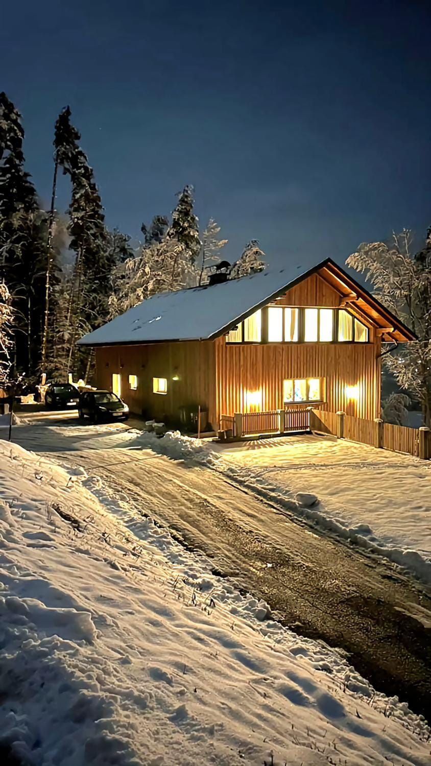 Property building, Natural landscape, Winter, Parking