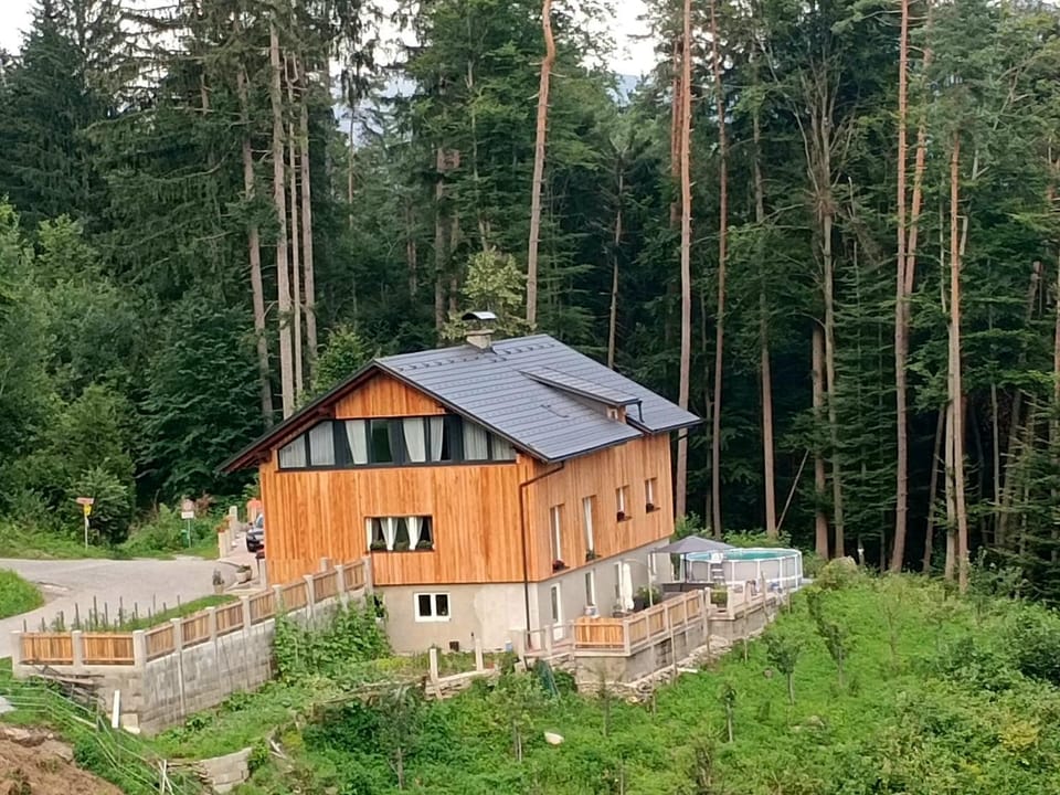 Property building, Day, Natural landscape