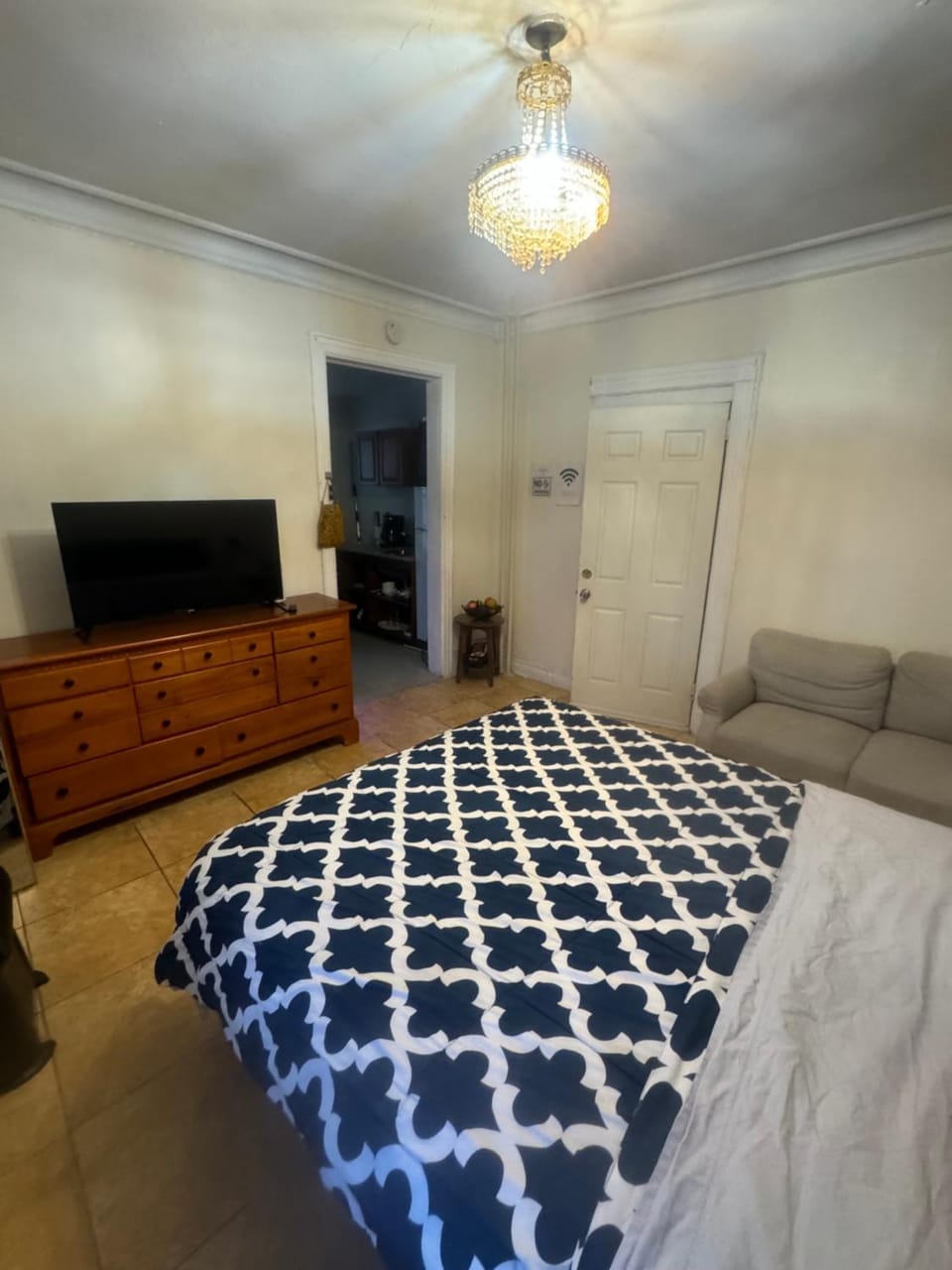 *PRIVATE* Studio 5 minutes from LGA/ US Open Apartment in Queens
