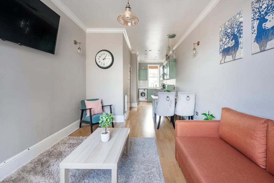 Large 1 Bedroom in Center of London 3 Apartment in London Borough of Islington