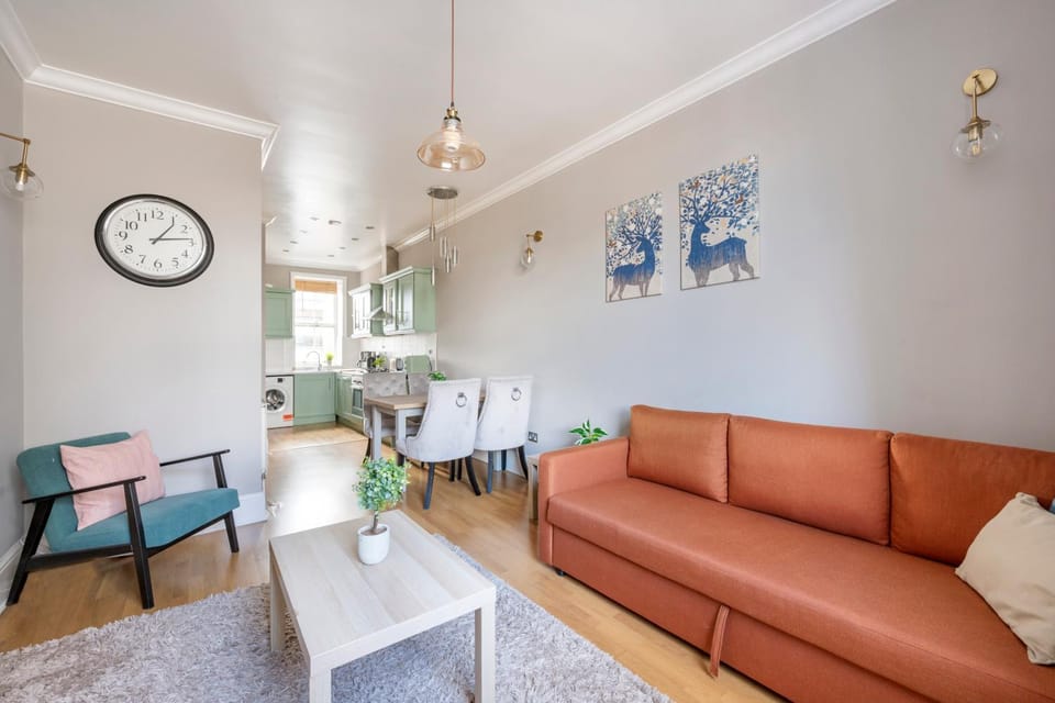 Large 1 Bedroom in Center of London 3 Apartment in London Borough of Islington