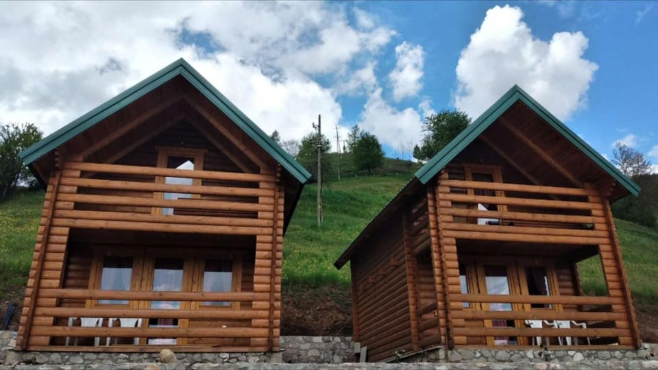 Property building, Day, Natural landscape