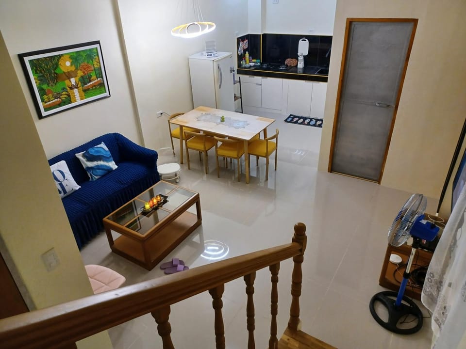 Spacious 2-storey Family Home Near SM Seaside Cebu and Ocean Park - 2 Wifi Main Plus Backup Apartment in Cebu City