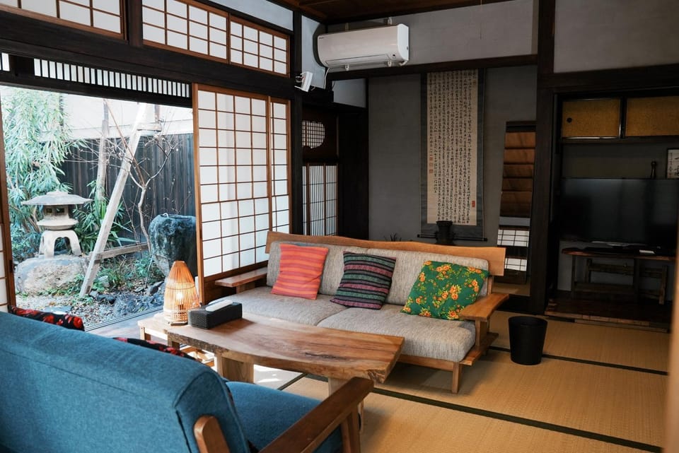 【日本の快適な古民家】ホイアンの宿 Apartment in Osaka
