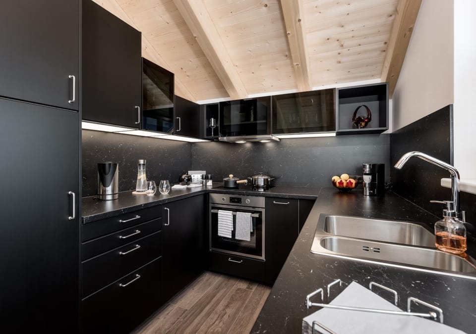 Coffee/tea facilities, Kitchen or kitchenette, dishwasher, minibar, pet friendly, stove, toaster
