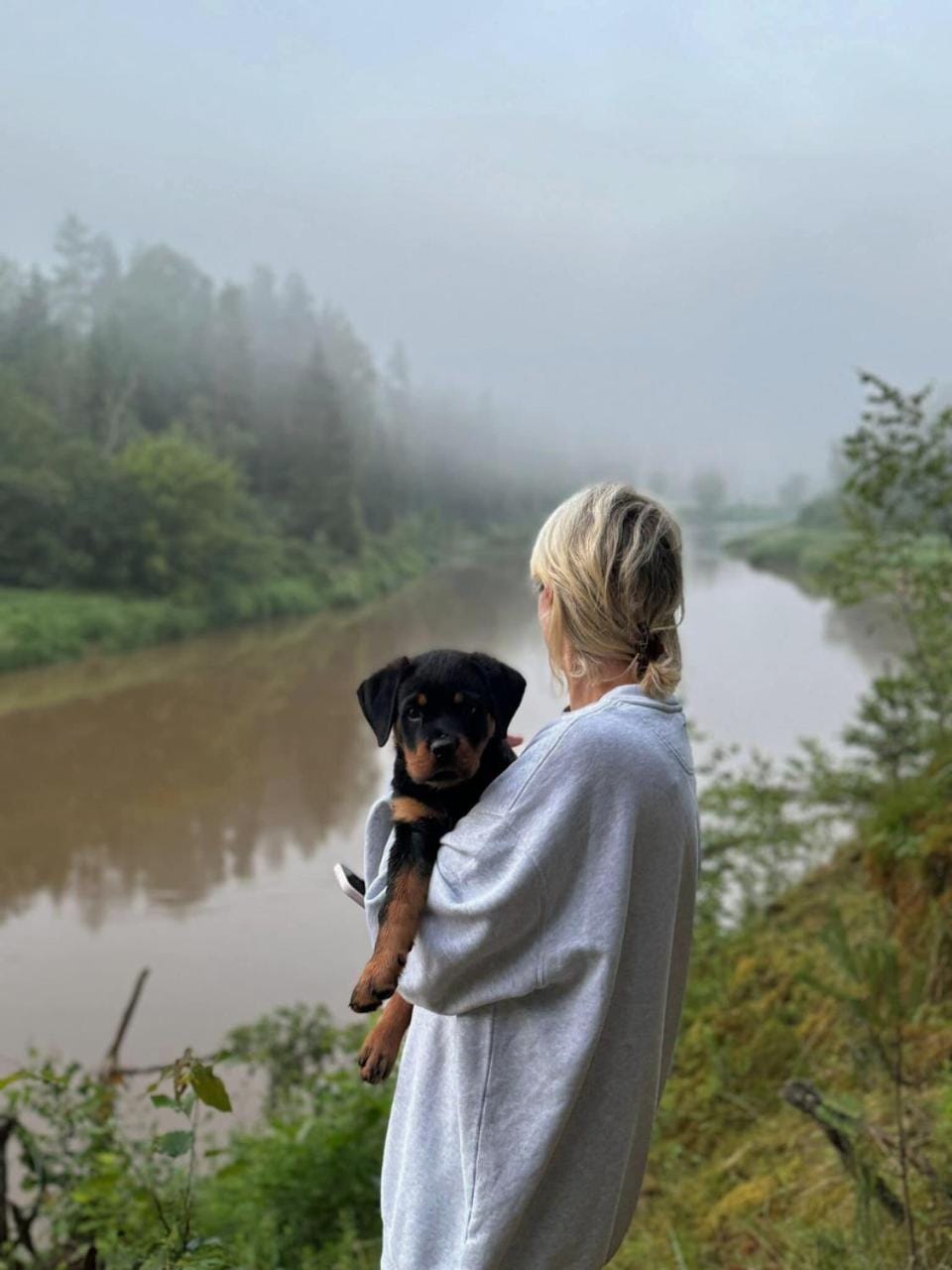People, Natural landscape, Pets, River view