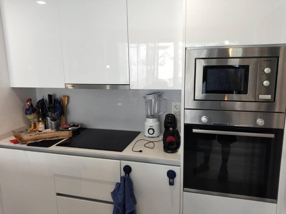 Coffee/tea facilities, Kitchen or kitchenette, dishwasher, minibar, pet friendly, stove, toaster