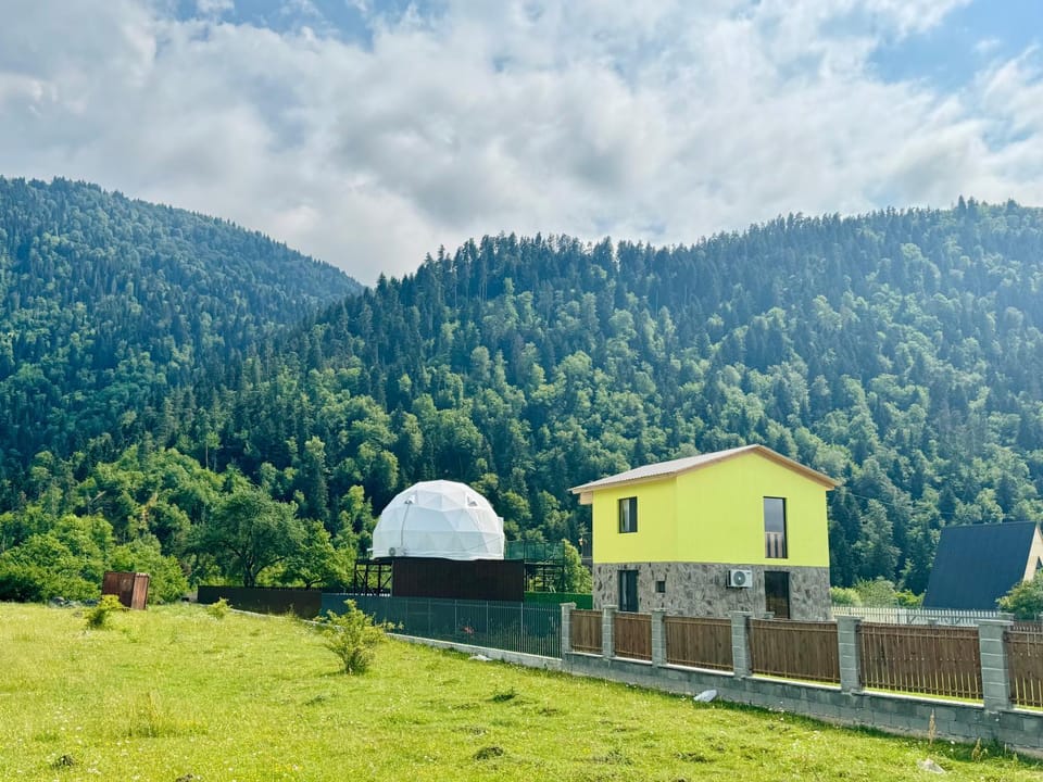 Property building, Spring, Day, Natural landscape, Mountain view
