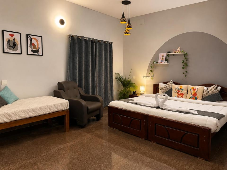 Bed, towels