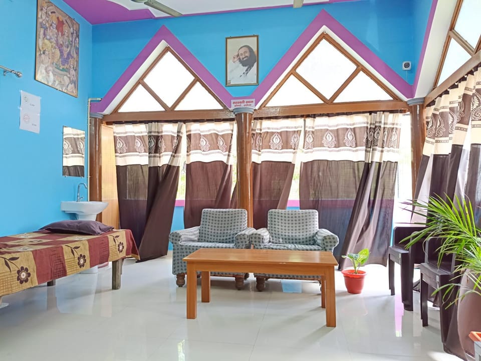 Area and facilities, Internal: Not applicable to any particular room