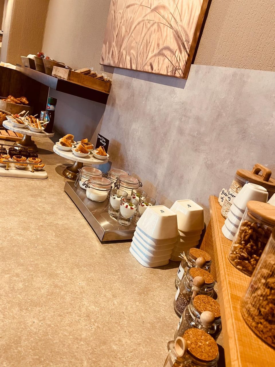 Breakfast, Buffet breakfast