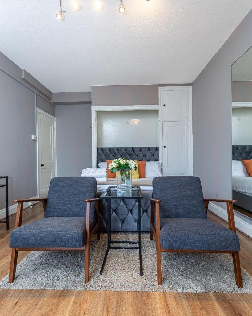 Modern Apartment next to Hyde Park House in City of Westminster