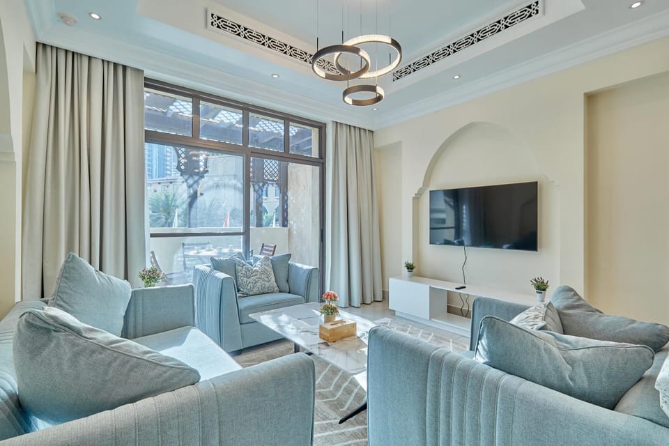Communal lounge/ TV room, TV and multimedia, Living room