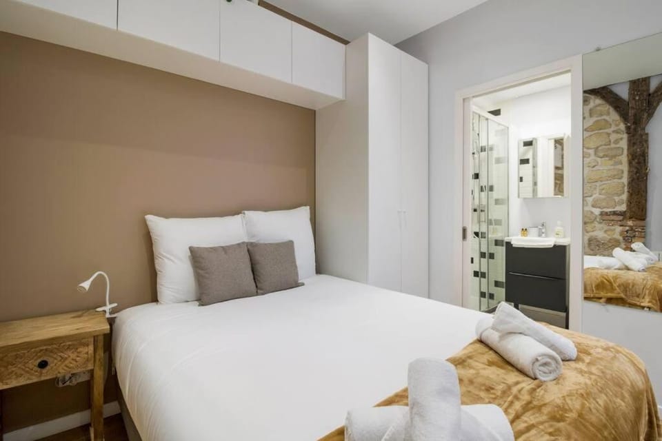 Typical Parisian Studio in Le Marais#4 pers Apartment in Paris