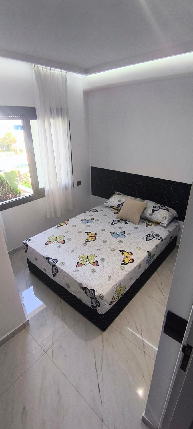 Bed, Photo of the whole room