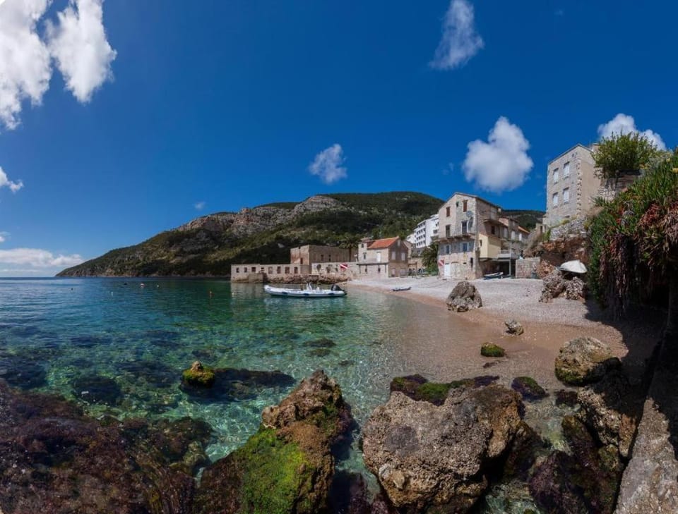 Apartmani Dule Komiža 2 Apartment in Komiža