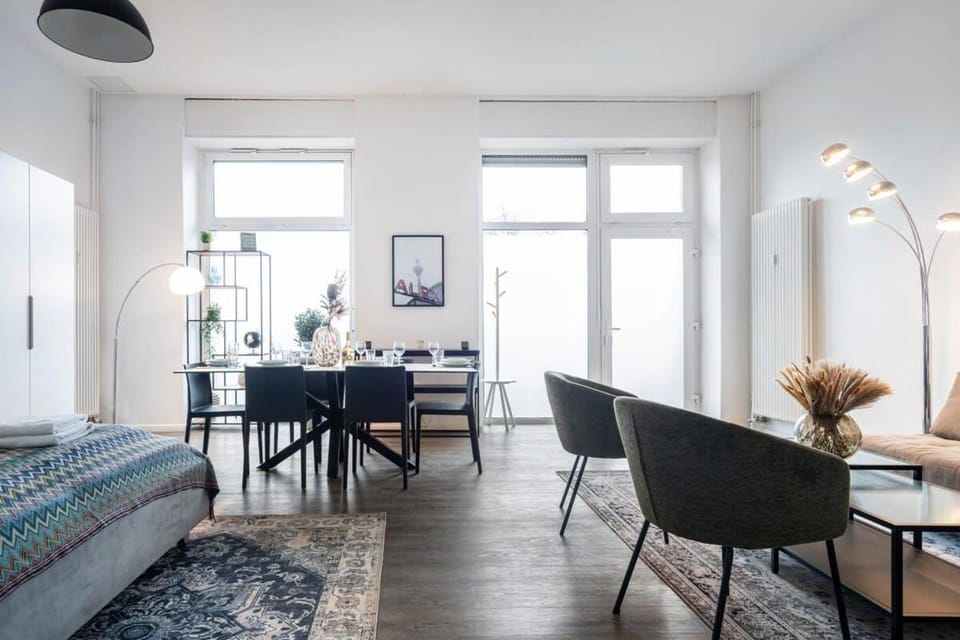 Living room, Seating area, Dining area