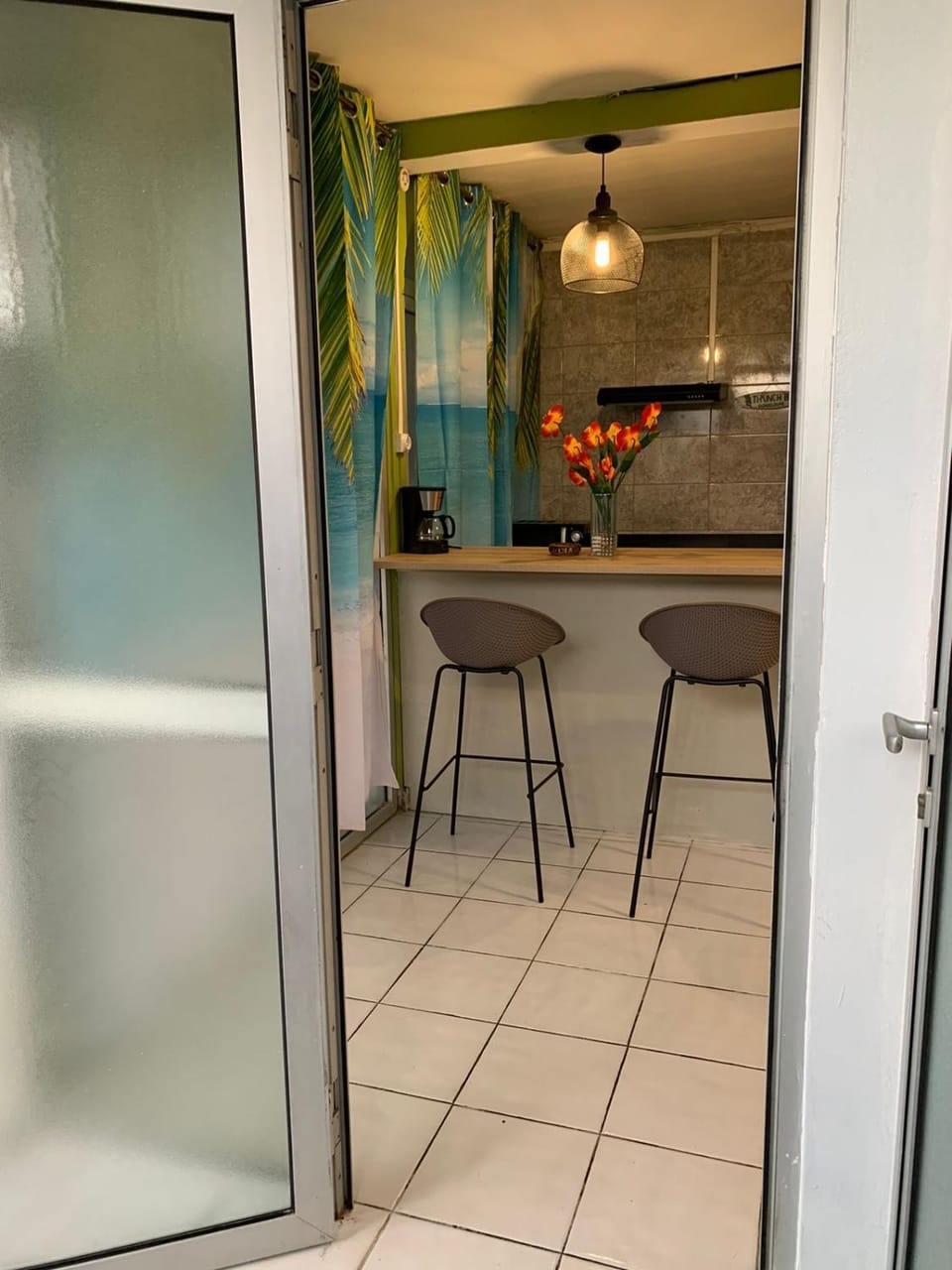 Logement avec parking à proximité de l’aéroport Apartment in Le Gosier