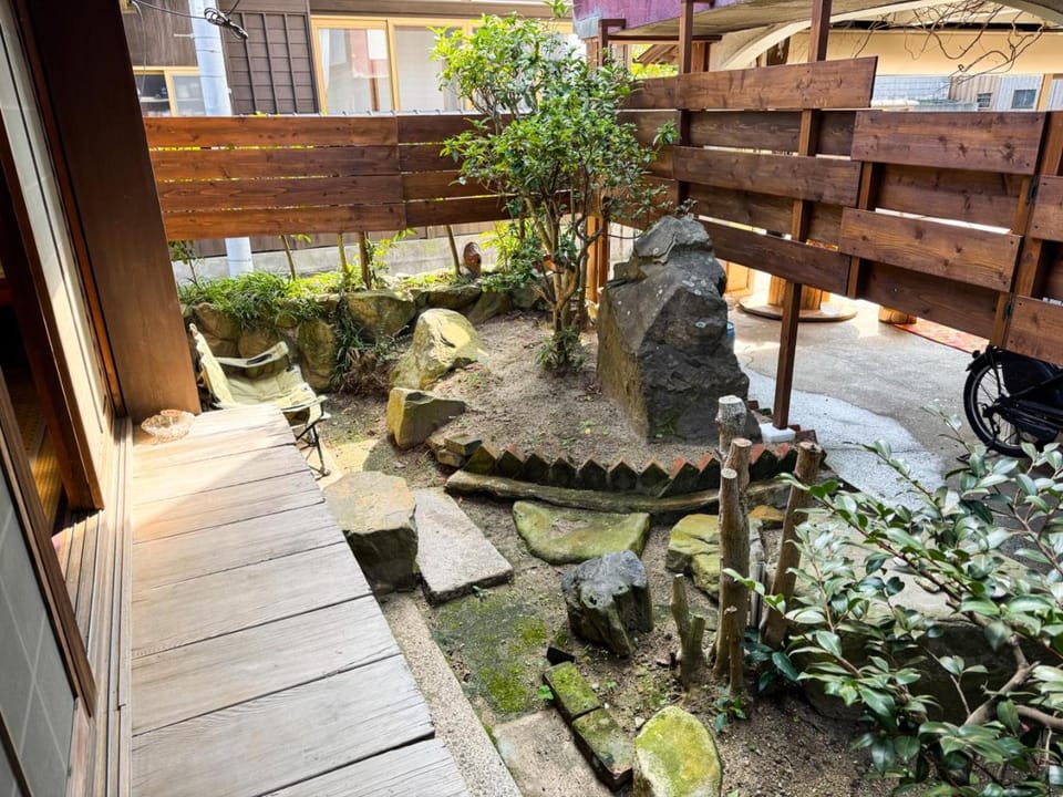 ギャラリー宿　INNAHOUSE ANDAGALLERY Country House in Hyogo Prefecture