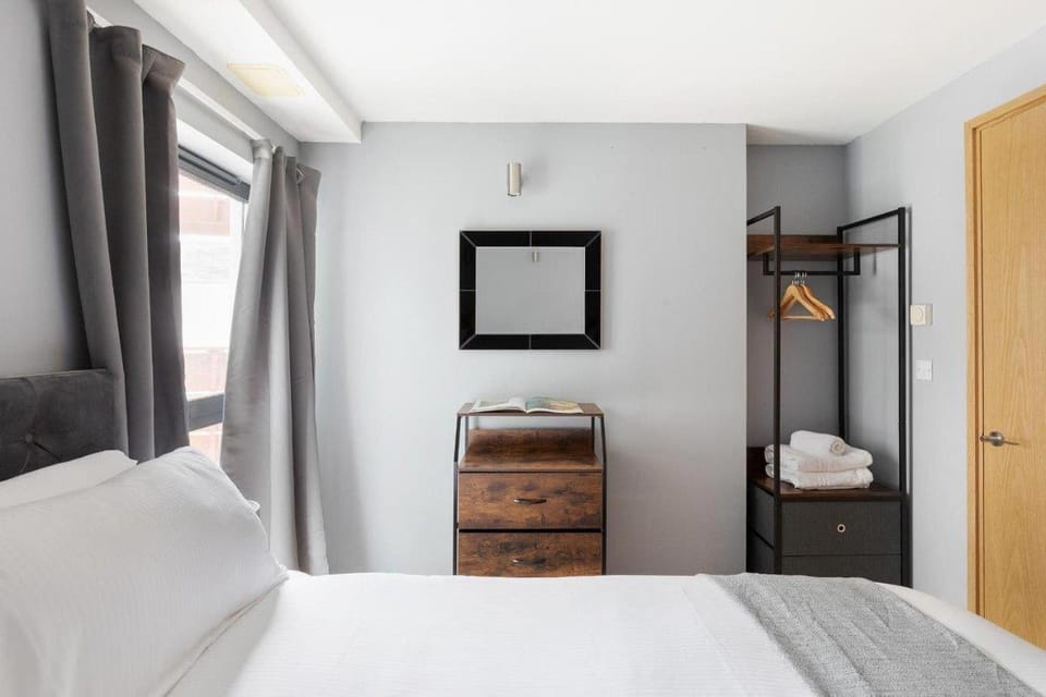 Stylish apartment with underground parking Apartment in London