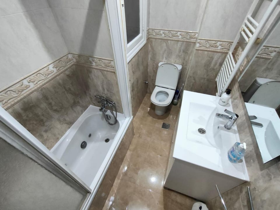 Toilet, Bathroom, Bath