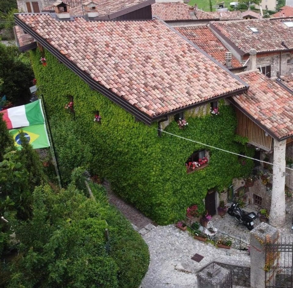 Il Fienile House in Tremosine