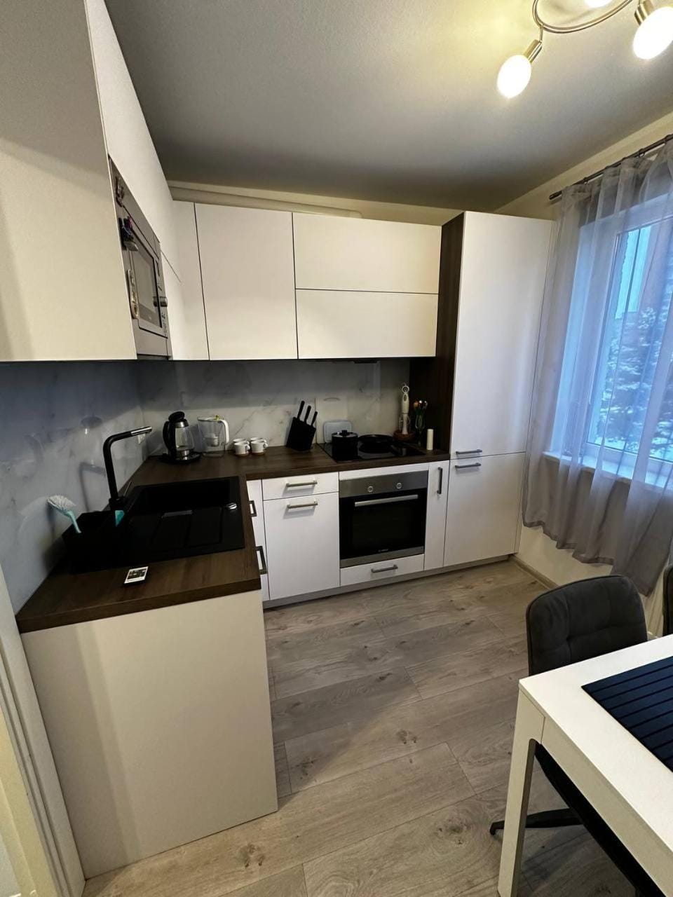 Kitchen or kitchenette, Dining area, minibar, pet friendly, stove