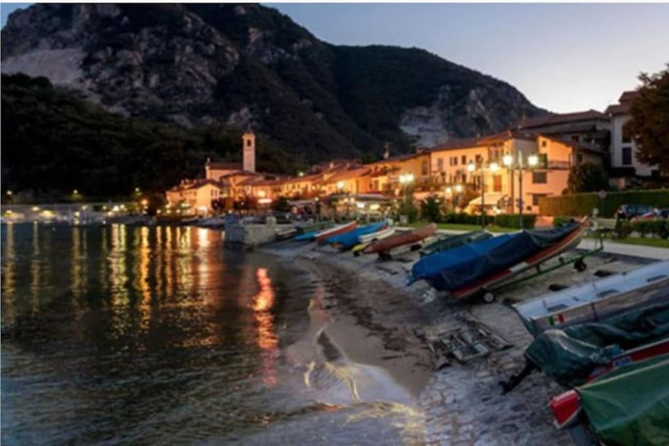 Night, Lake view