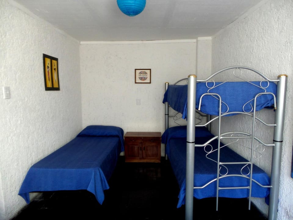 Bed, bunk bed