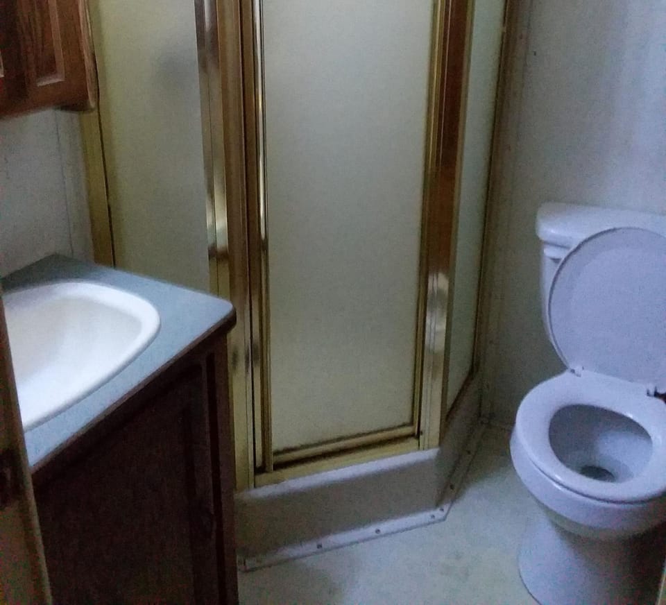 Shower, Toilet, Bathroom