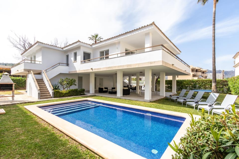Cabot Villa Sa Sini House in Serra de Tramuntana