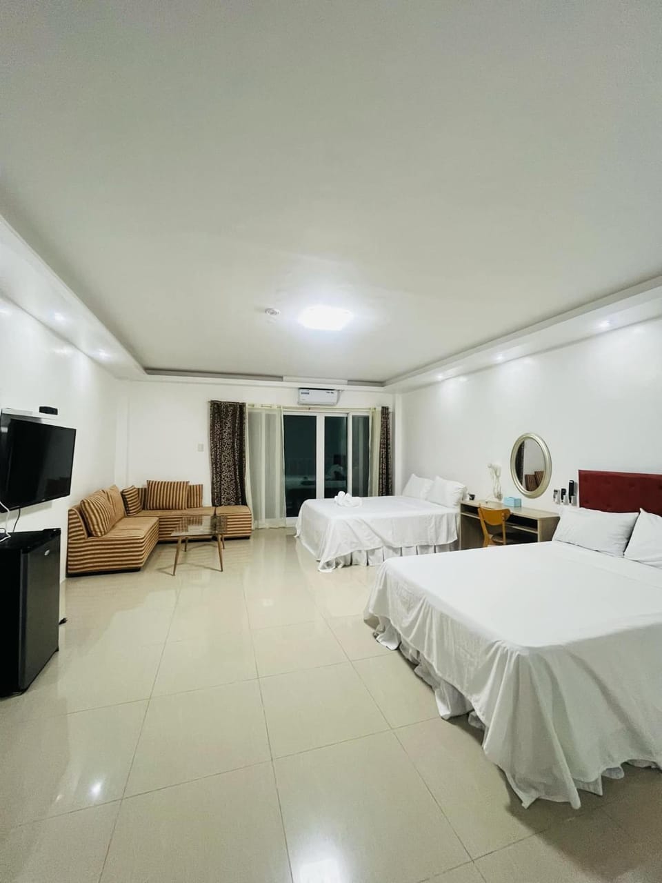 Shiri Hotel Hotel in Calabarzon