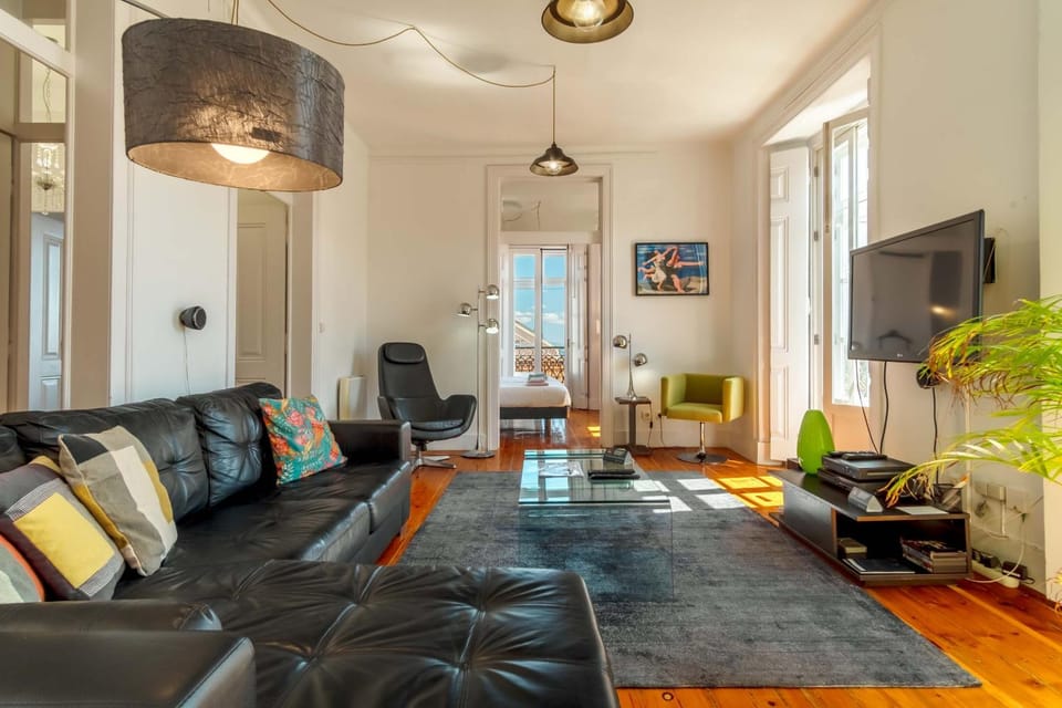 Communal lounge/ TV room, Living room