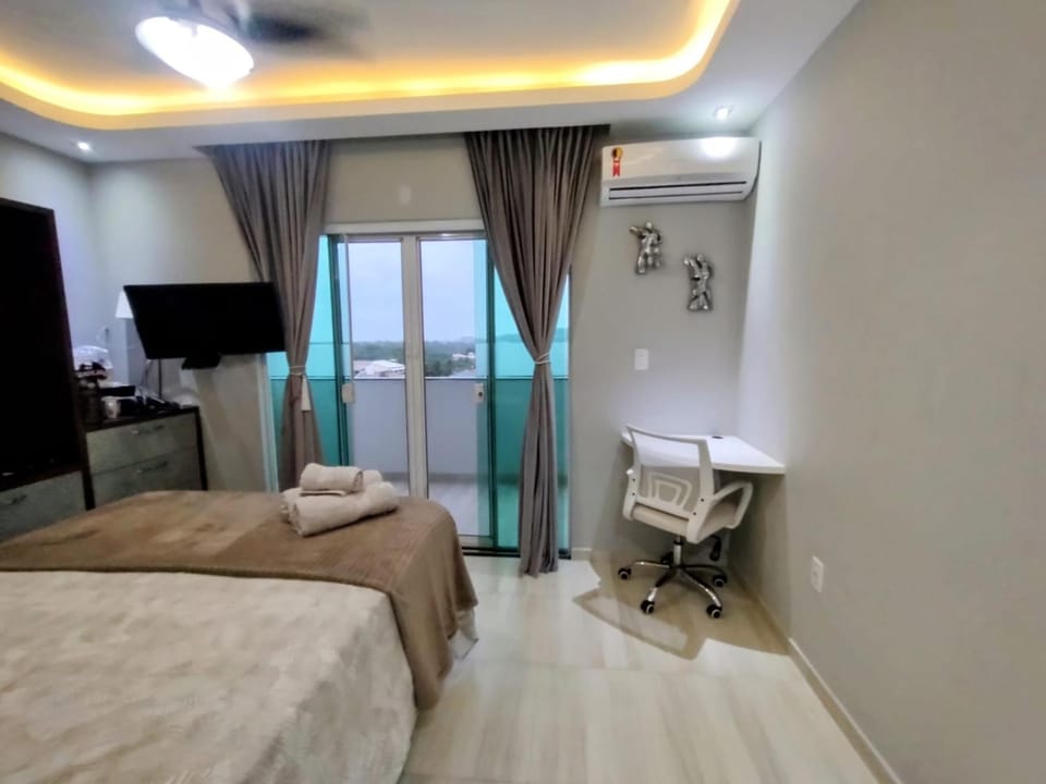 Bed, Photo of the whole room, Bedroom, air conditioner