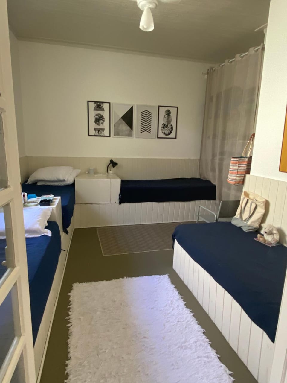 Photo of the whole room, Bedroom, fireplace