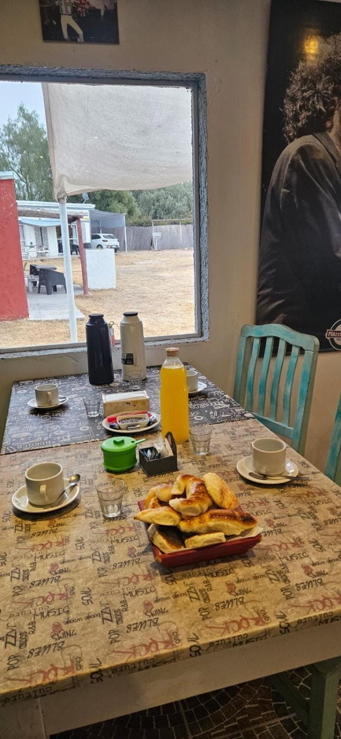 Dining area, Breakfast