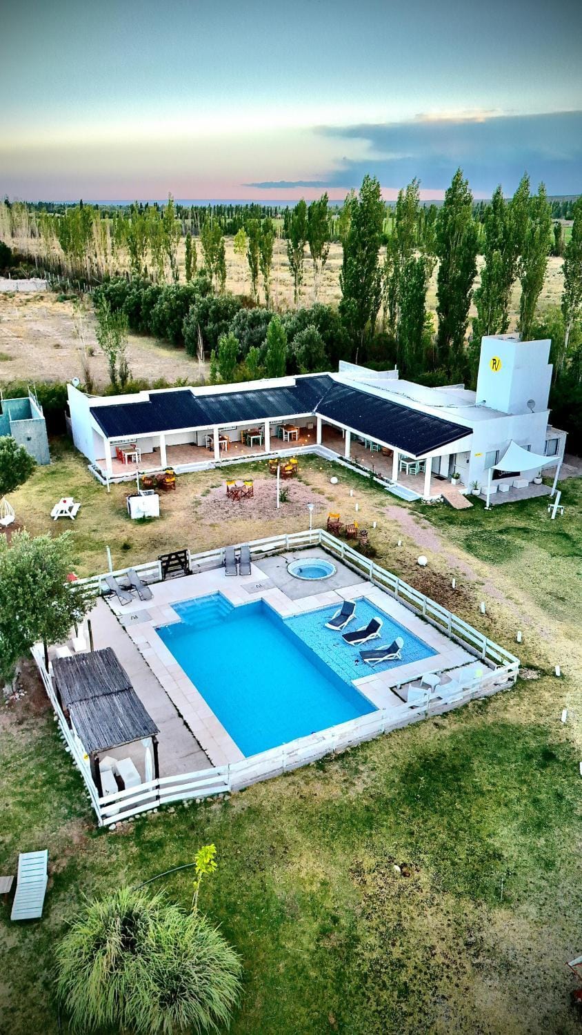 Day, Natural landscape, Bird's eye view, BBQ facilities, Pool view, Swimming pool