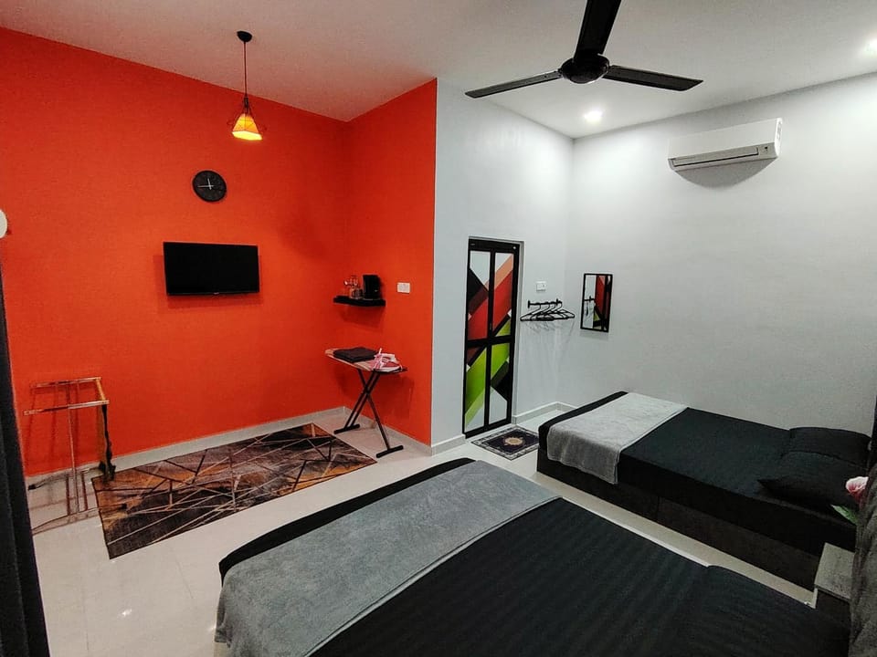 Roomstay Kak Ton Bed and Breakfast in Terengganu, Malaysia