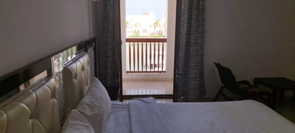 Deluxe As sifah resort suites, jebel sifah resort Apartment in Muscat Governorate, Oman