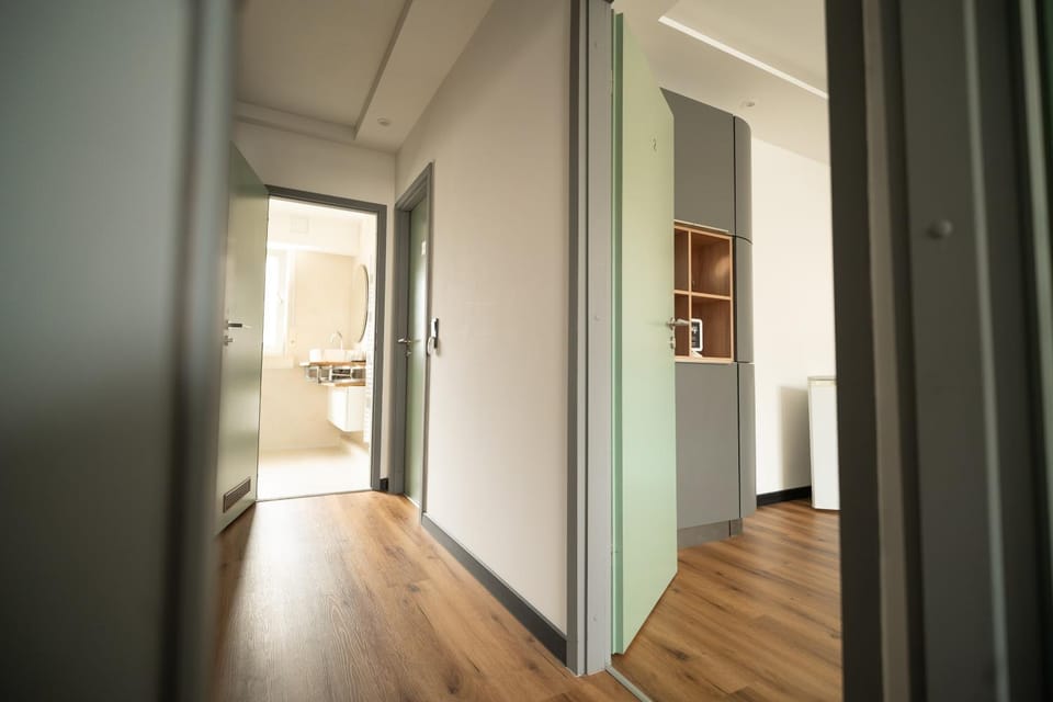 Bathroom, Photo of the whole room, Bedroom, wardrobe