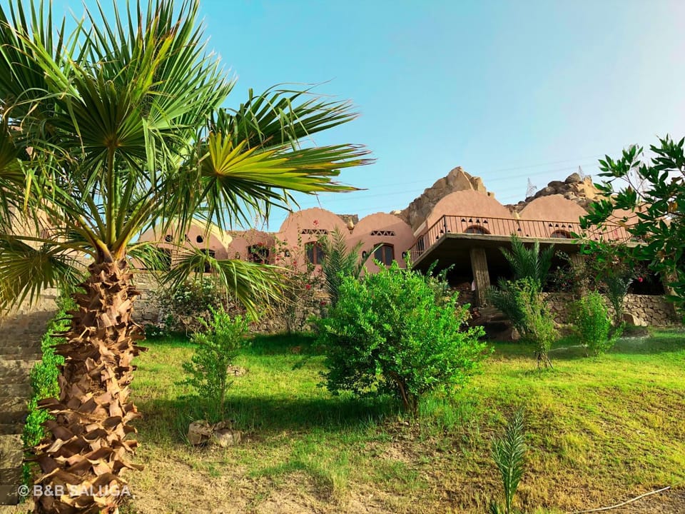 Property building, Natural landscape, Garden, Garden view
