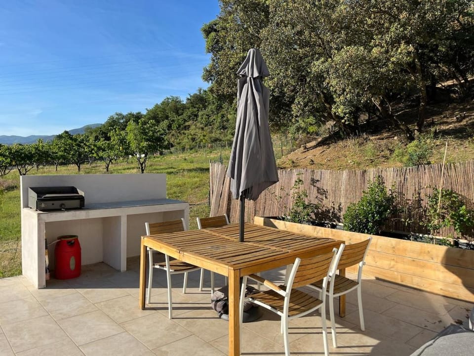 Maisonnette cosy à la campagne Chalet in Céret