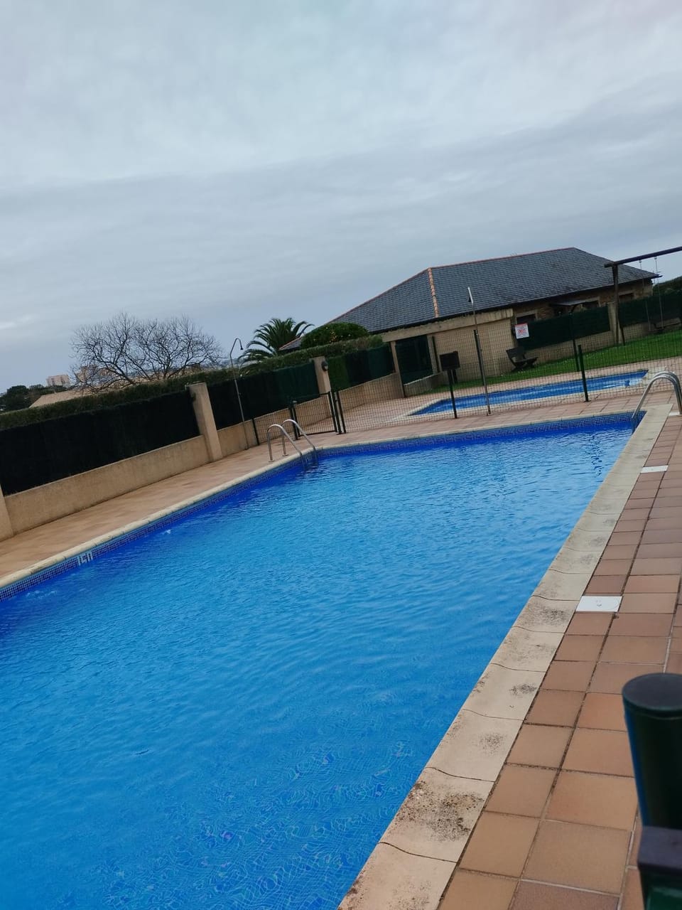 Swimming pool, Swimming pool