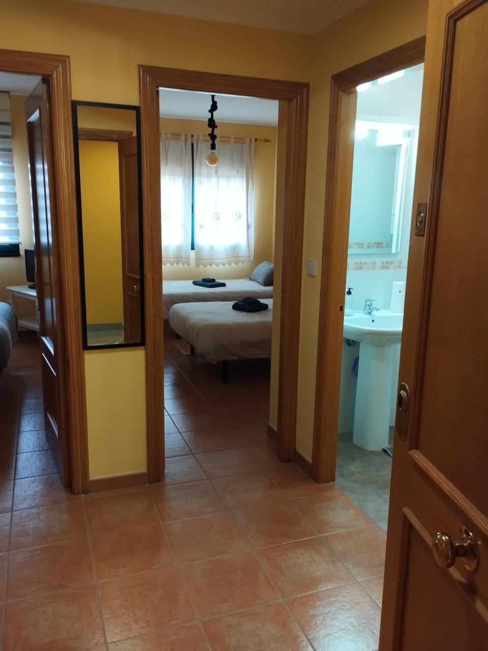 Lobby or reception, Photo of the whole room
