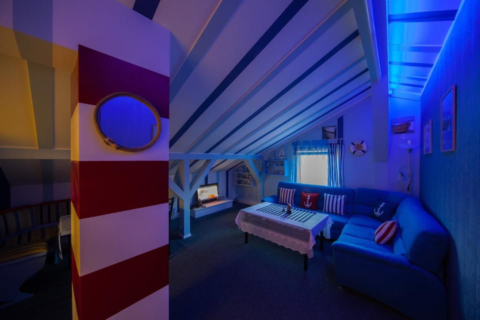 TV and multimedia, Living room