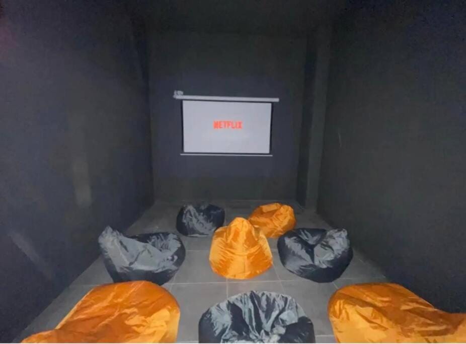 02.Studio#Charenton#Fitness#Cinema Apartment in Charenton-le-Pont